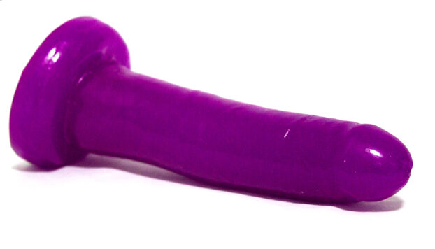 KNDYPOPS - 6.25" DILDO FLEXIBLE - GUMMY